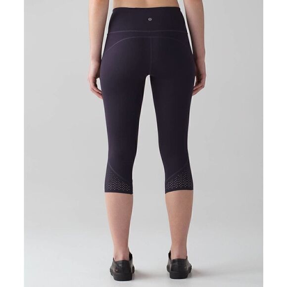 Lululemon Black Grape Purple Anew Crop Luxtreme Legging Size 4 EUC - Picture 3 of 16